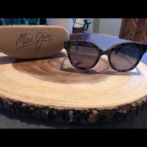 Maui Jim Honey Girl Polarized Cat Eye Sunglasses